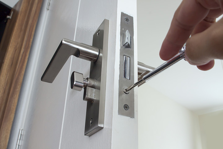 Our local locksmiths are able to repair and install door locks for properties in Sundridge and the local area.